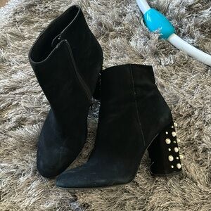 Steve Madden booties